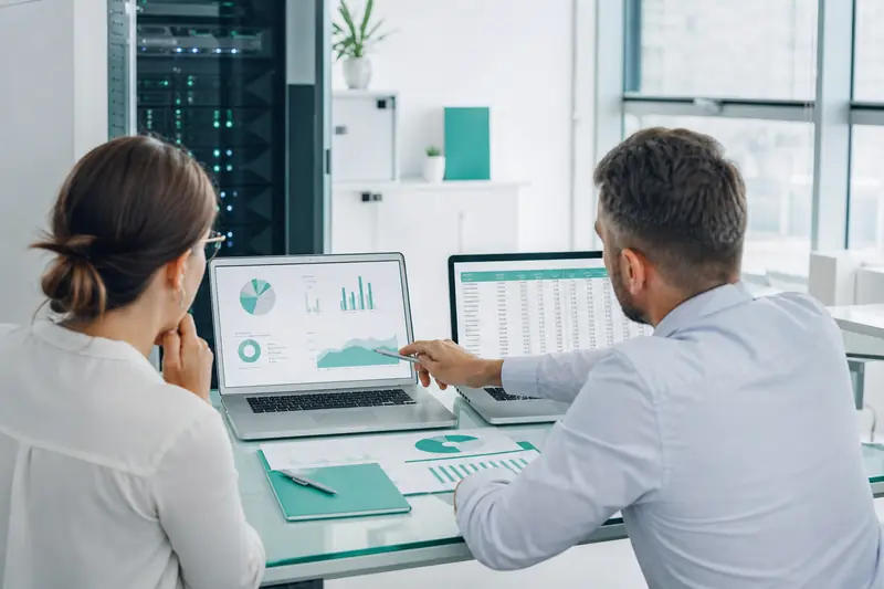 Analyse de licences Azure et Reserved Instances sur deux ordinateurs portables